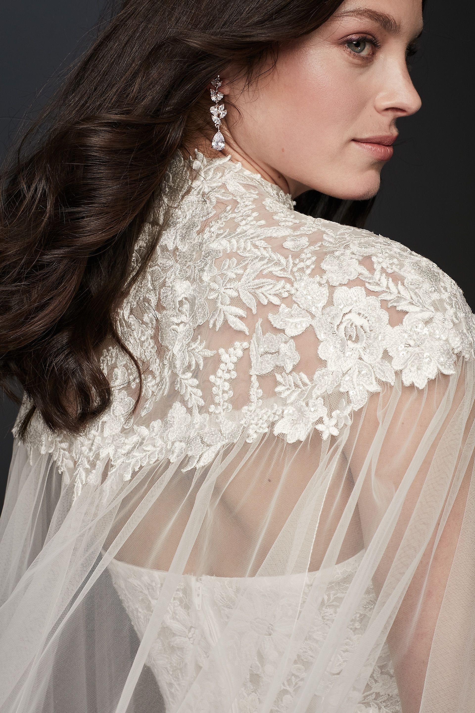 HEVE★完売　Layer Cape BL Vanilla 16時までの価格】HEVE Layer Cape BL vanilla HEVE☆完売 Layer Cape
