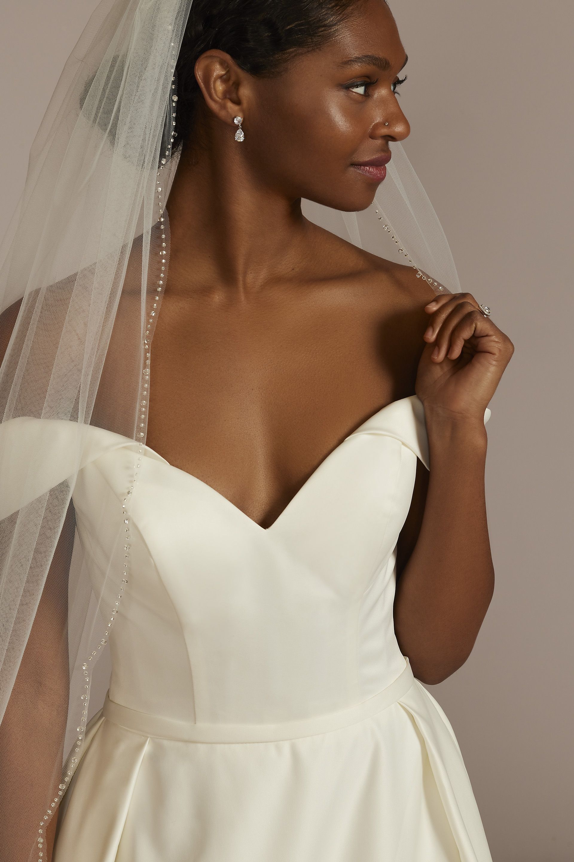 Scrolled Scallop-Edge Cathedral Veil | David's Bridal