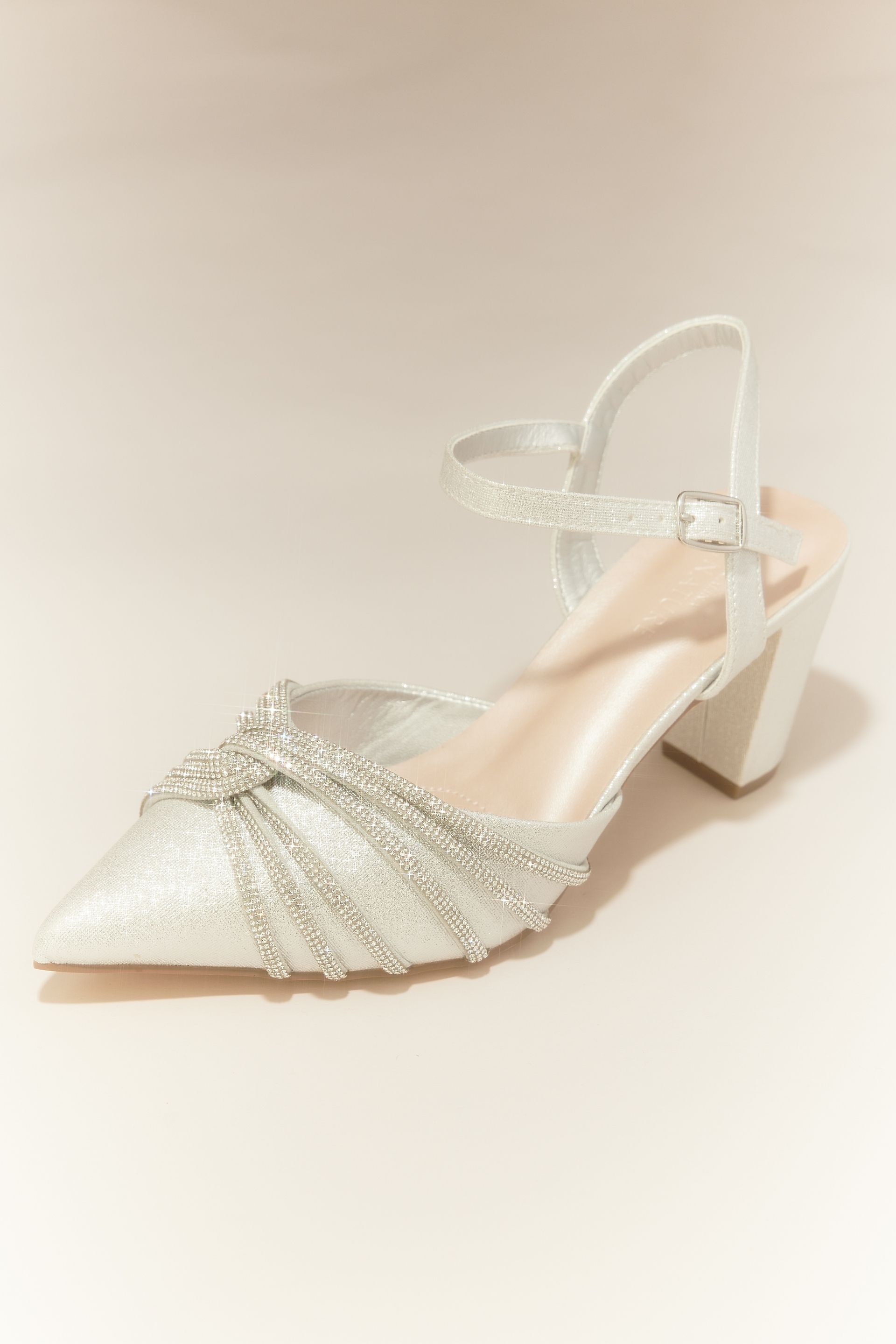 Picture of Pointed Toe Heels with Crystal Rope Twist