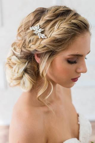 View Brides and Hairpins Hand-Wired Crystal Branch Comb in all available color and sizes Picture of Hand-Wired Crystal Branch Comb