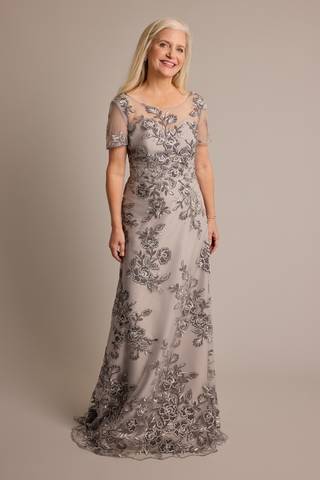 Picture of Short Sleeve Velvet Embroidery A-Line Dress
