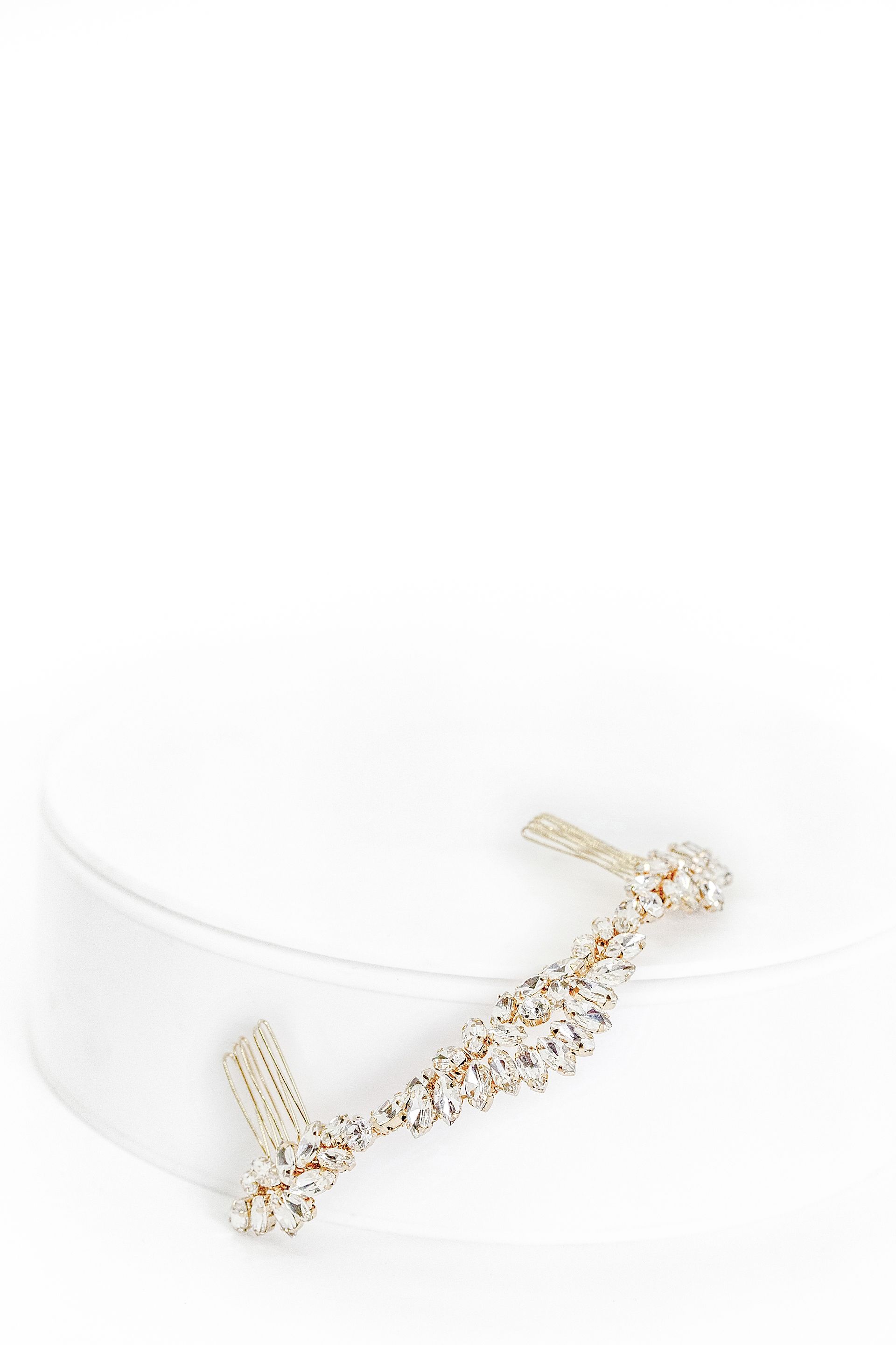 Picture of Scalloped Marquise Crystal Halo Comb