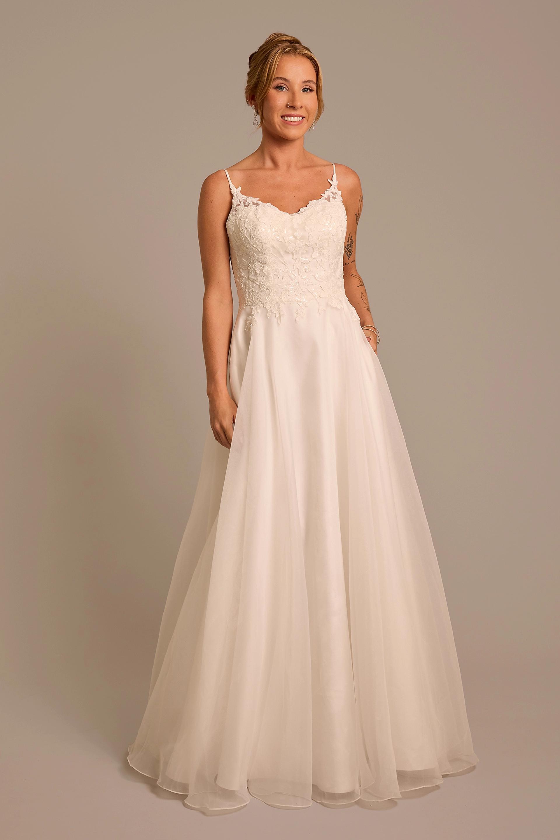DB Studio Organza A-Line Wedding Dress With Lace Appliques in Soft White Size: 18W David's Bridal