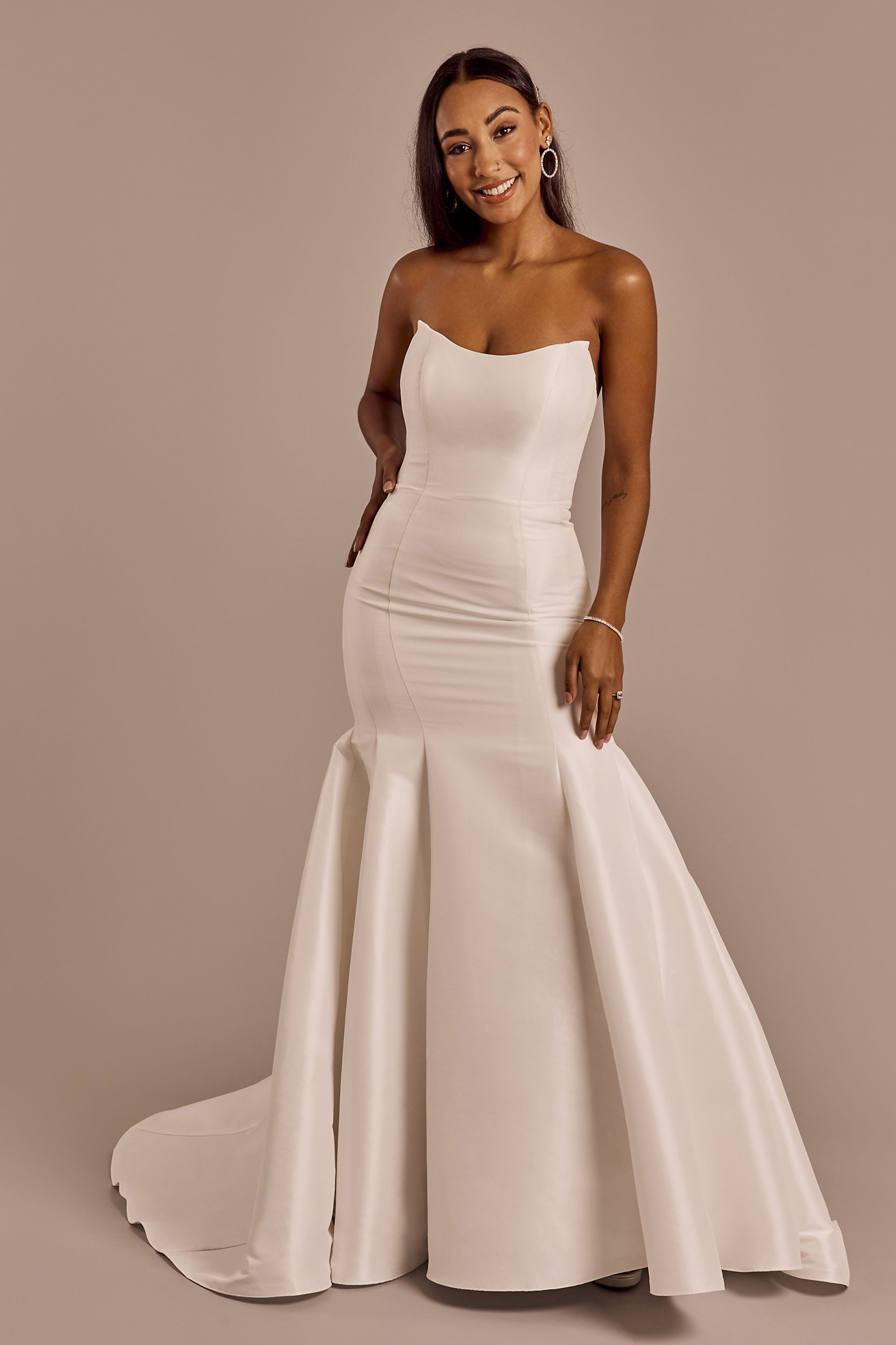 DB Studio Strapless Mikado Mermaid Wedding Dress in Soft White Size: 14 David's Bridal
