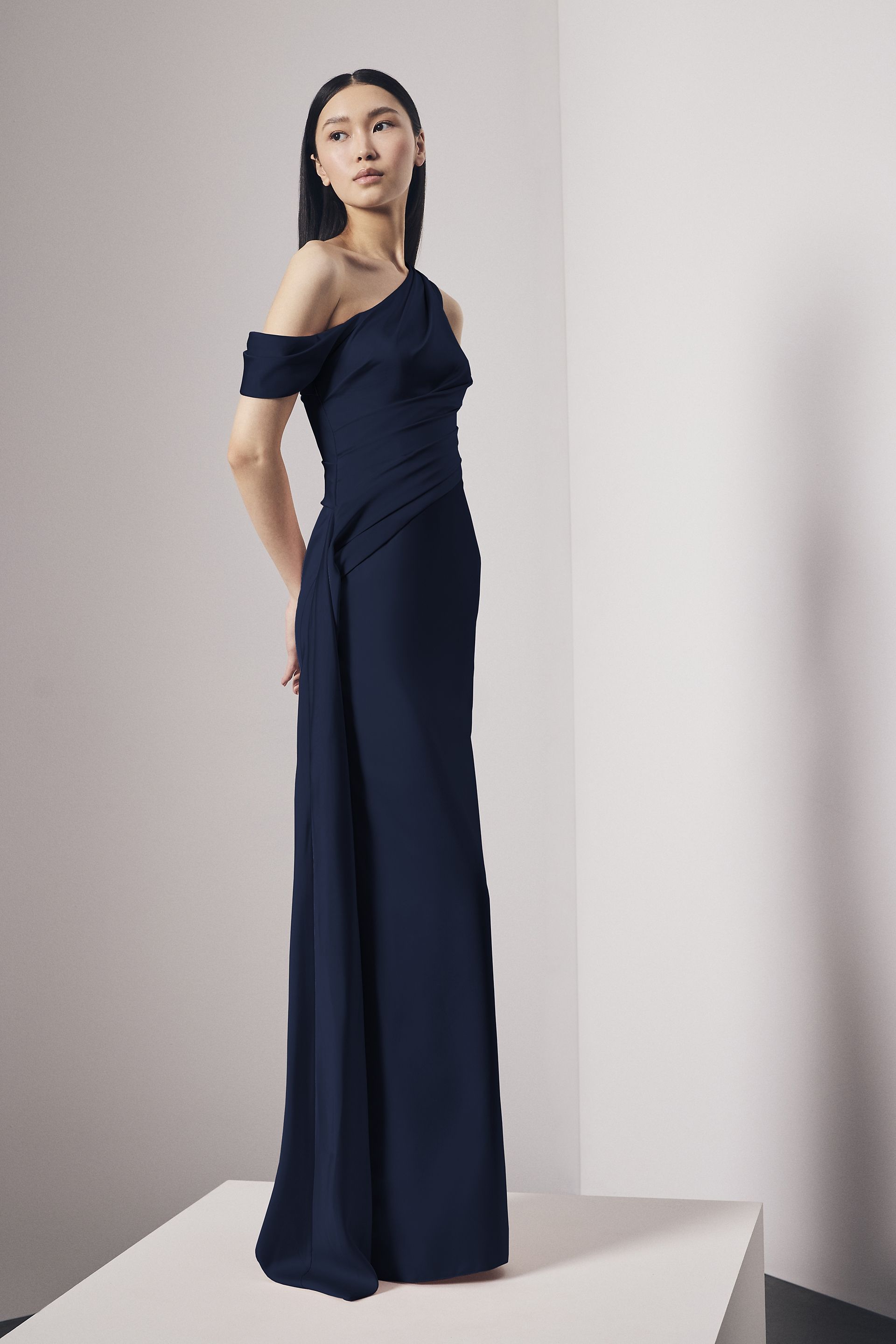 vera wang navy bridesmaid dress Bridesmaids Collection NA-09.03.25AM Iridescent Sequin Light Blue Size:38 regular