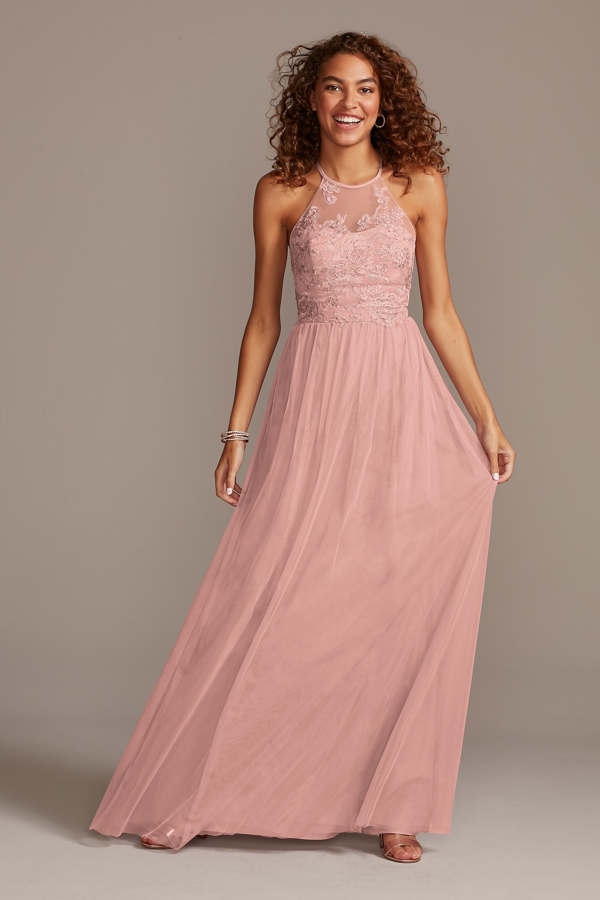 みページ 【ケイト・ダイヤモンド】 8/9 High-Neck Embroidered Soft Net Bridesmaid Dress | David's Bridal