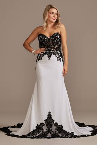 black and white a line wedding dress June Bridals Sexy A-Line Lace Black and White Summer Wedding Dress Destination Country Elegant Straps V-Neck Open Back Appliques Bridal Gown