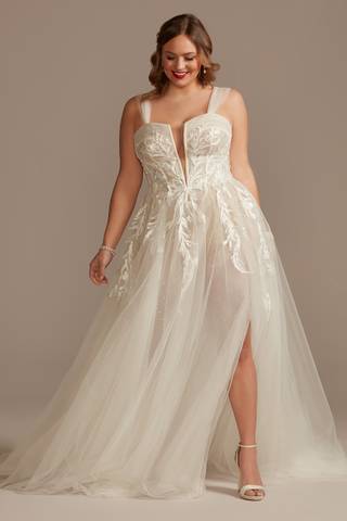 Picture of Removable Straps Tulle Wedding Dress with Slits