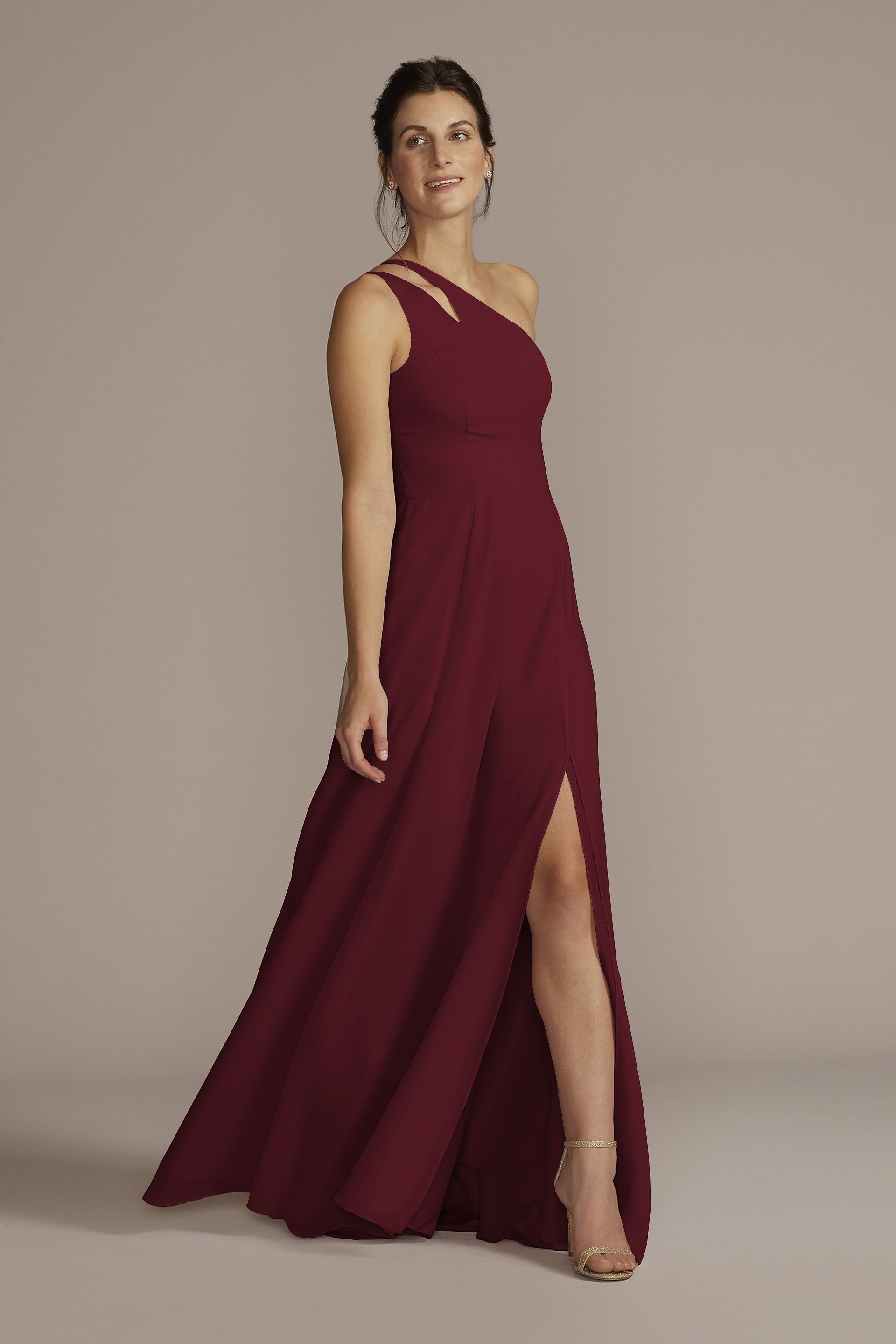 chiffon illusion cutouts bridesmaid dress One-Shoulder Cutout Perfect for bridesmaids September Must Haves Abercrombie Satin Maxi Dress Size:8W
