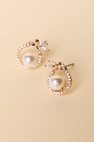 Picture of Pearl Center Crystal Circle Earrings