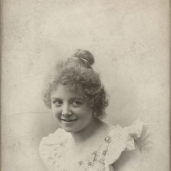 Elsa Dybwad foto  Johanna Petersen Lund/ tilhører Oslo Museum