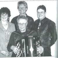 Bybergs 2003:Foran Torleif Byberg. Bak: Karin Ågesen, Terje Todnem og Tor Reidar Byberg