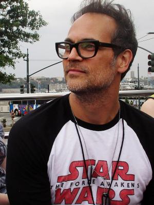 Todd Stashwick foto TenTonParasol - Wikipedia