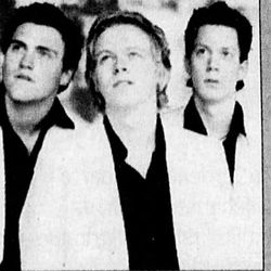 2 voksne og 1 barn foto: Stavanger aftenblad