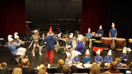Tau Skolekorps - Smurfesangen (Het Smurfenlied) @ Høstkonsert 17.11.13
