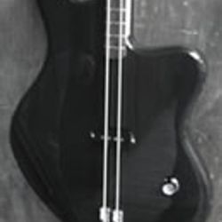 Tor Jan Møllers tostrengs "Fjordbris" bass