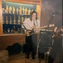 Tom Mølstre bildet tilhører Viggo Mølstre