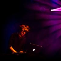 Norwegian electronic musician Hans-Peter Lindstrøm performing live in Tampere, Finnland in 2011. Foto: Harald Grönstrand - http://www.flickr.com/photos/skillah/6184519987/