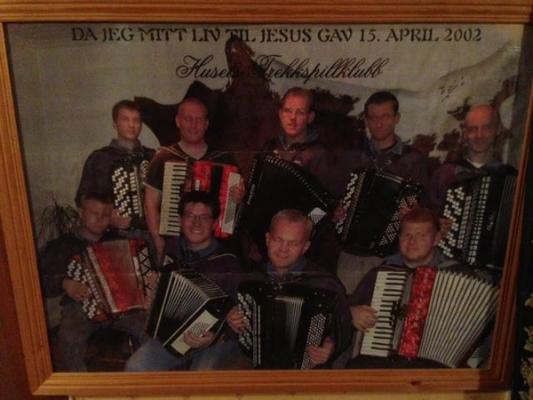 Husets Trekspillklubb foto: Ukjent . Hentet fra gruppens Facebookside