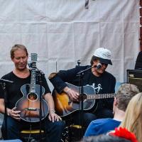 Fra "Festivalguiden".