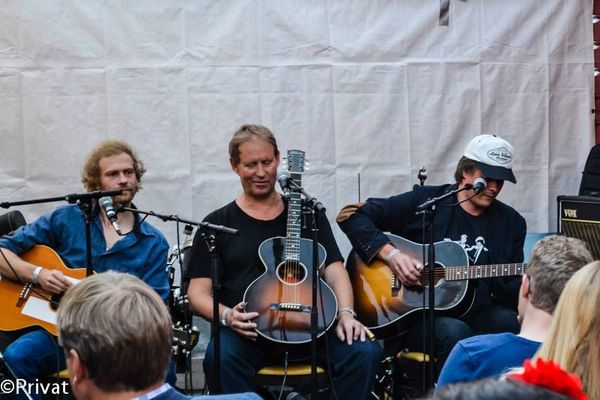 Fra "Festivalguiden".