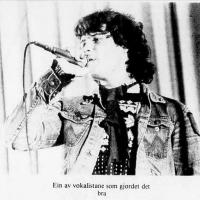 Vokalist Tommy Malmin Nordås fra Stressa jæklar foto: Jærbladet