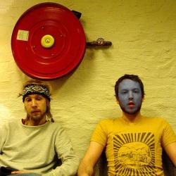 Klaus Skrudland (venstre) og Knut Jonas 5000 fra Elektrofant anno 2004-2008. Foto: Arne Bru Haug.