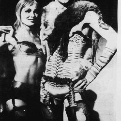 Knut Husebø og Julie Ege i Rocky Horror Picture Show foto Sunnmøre Arbeideravis/Sølve Harm