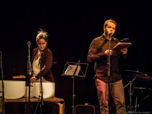 Mellom hjerter foto: John Rodger