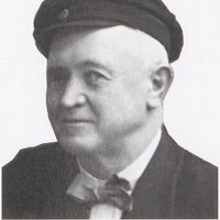 Eyvinn Thu Bildet hentet fra Iduns Julekomedie-Unge teaterglede 125 år