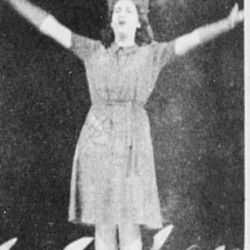 Aslaug Kristiansen (Øye) i Smil over byen foto Rogalands Avis