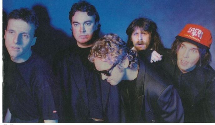 Crazy Business Foto fra cover.