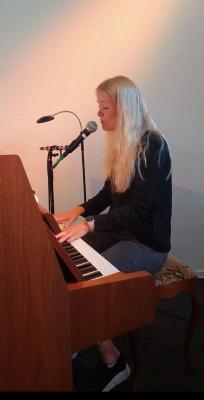 Agathe Charlotte Gaupås. foto Ådland bedehus