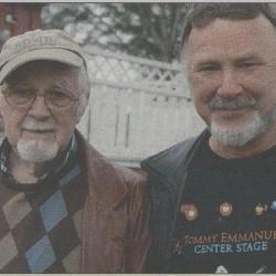 Kåre Aslaksen sammen med sønnen Bjørn foto Bygdebladet/Kirsti Kastrup Sømme