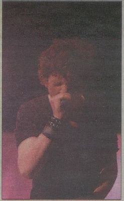 vokalist i Tyngdekraft Joakim Mangersnes