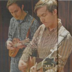 Tønes og Erlend Aasland fremfører Dråba i sjøen foto Dalane Tidene/Eskil Løland/NMU