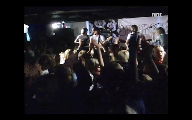 Shargar på Håbet fritidsklubb 1981 skjermdump fra NRK/Håkon Meling