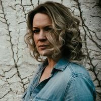 Christine Falkeind foto hentet fra artistens Urørt