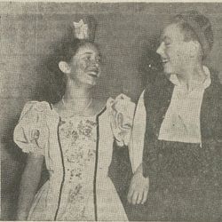 Rita Bügelmeyer som prinsesse og  Egil Eriksson som Tyrihans foto Rogalands Avis