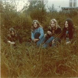fra venstre: Tor Inge Haga (bass), Allan Vigre (gitar), Bjørn Rabben (Trommer) og Petter Samuelsen (tangenter)