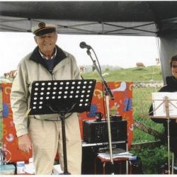 Bernt Øvregaard og trekkspiller Torgrunn Torkildsen foto Svein Efteland/Årsrkift Kleppe historielag