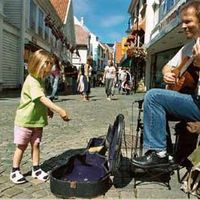 Sean Theiss. Hentet fra musikkskolens Facebookside