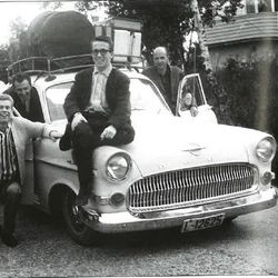 The Peace Pipes sammen med sjåfør Arne Larsen