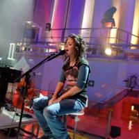 Jan Hauge og Katie Melua opptrer sammen på Troll A Foto: Kjetil Alsvik/Equinor. Brukt med tllatelse fra fotograf.