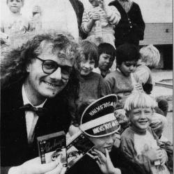 Per Inge Torkelsen promoterer sin utgivelse Bare for barn foto Rogalands Avis