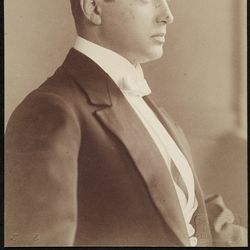 Thorleif Lund Fotograf Folkmann, Julius tilhører Oslo Museum