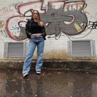 Ella Staveland foto About Last Night