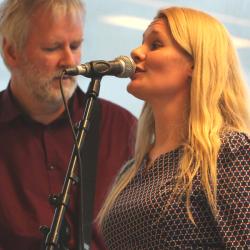 Månsyll & Tonegull foto Sebastian Jazdzewski