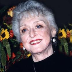 Celeste Holm i 1999 foto John Mathew Smith & www.celebrity-photos.com from Laurel Maryland, USA