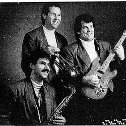 Harald Sanberg med saksofon, sammen med New Moonlight foto Satavanger Aftenblad